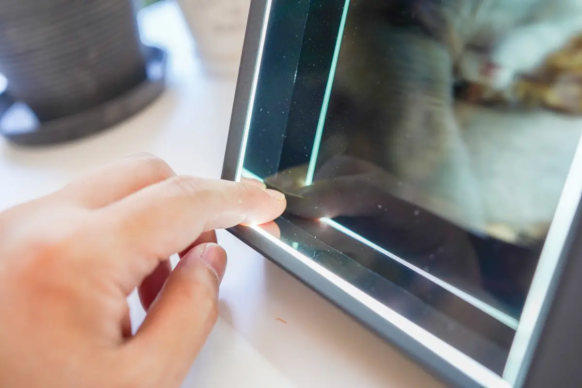 ディスプレイ・モニター本体 LOOKING GLASS ディスプレイ・モニター本体 LOOKING GLASS Looking Glass 3D