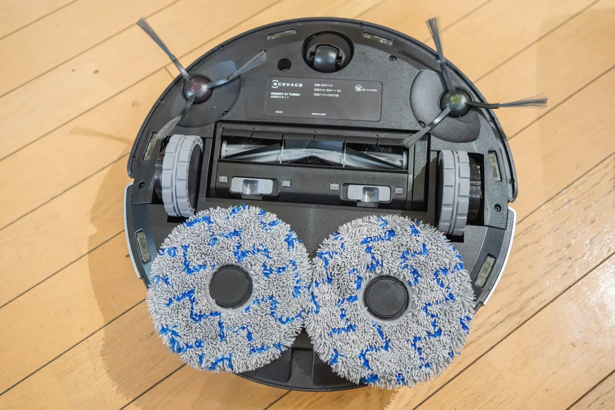 ECOVACS　DEEBOT X1 TURBO ロボット掃除機 モップの自動洗浄 DEEBOT X1 TURBO」 自動モップ洗浄の様子 - YouTube