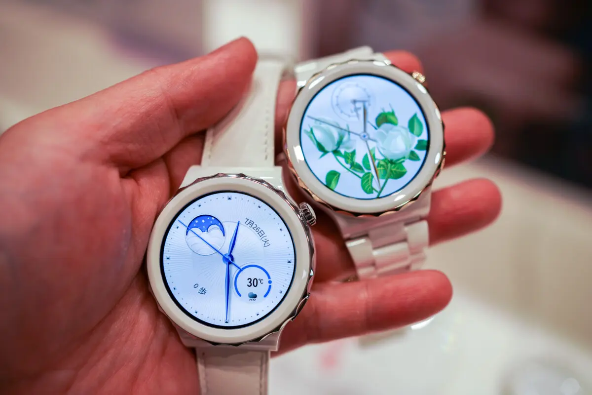 チタンとセラミックの高級素材になった「HUAWEI WATCH GT 3 Pro」発表