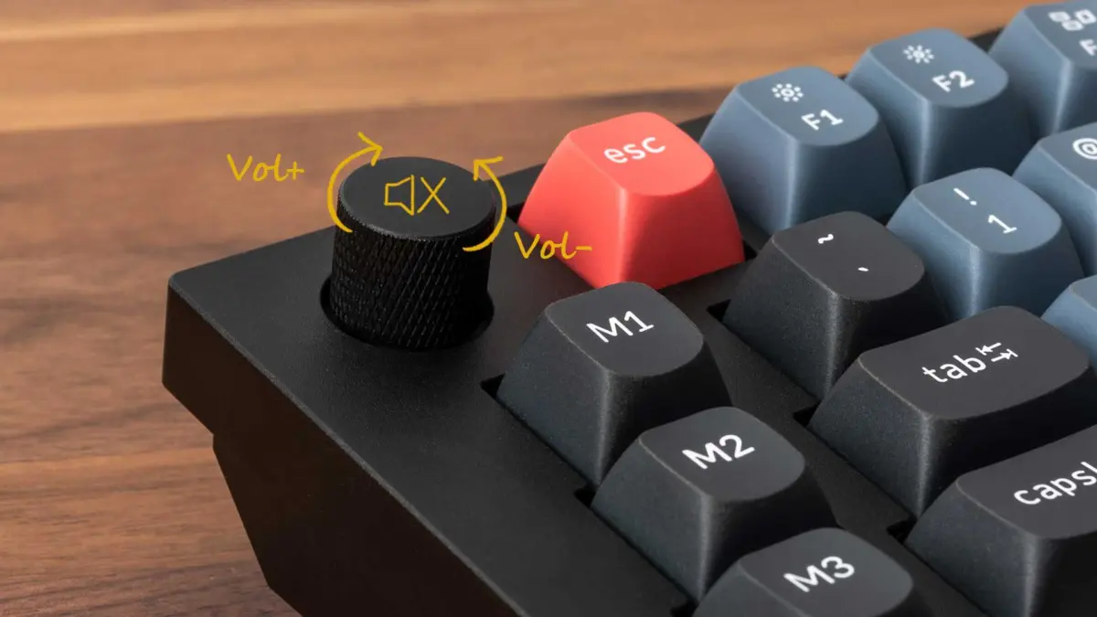 Aliceレイアウトのノブ付きメカニカルキーボード「Keychron Q10 Aliceレイアウトのノブ付きメカニカルキーボード「Keychron Q10