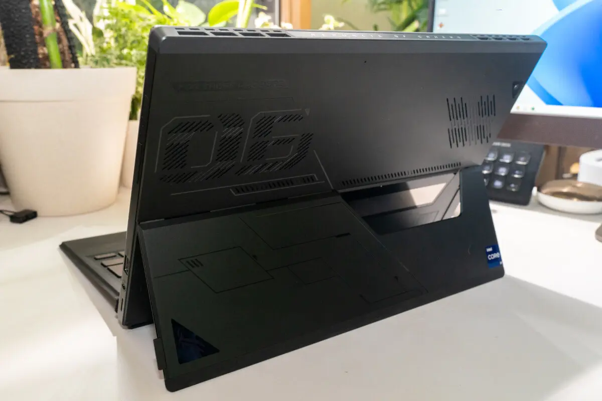 ROG Flow Z13 GZ301」レビュー。Core i9にRTX4060搭載のモンスター