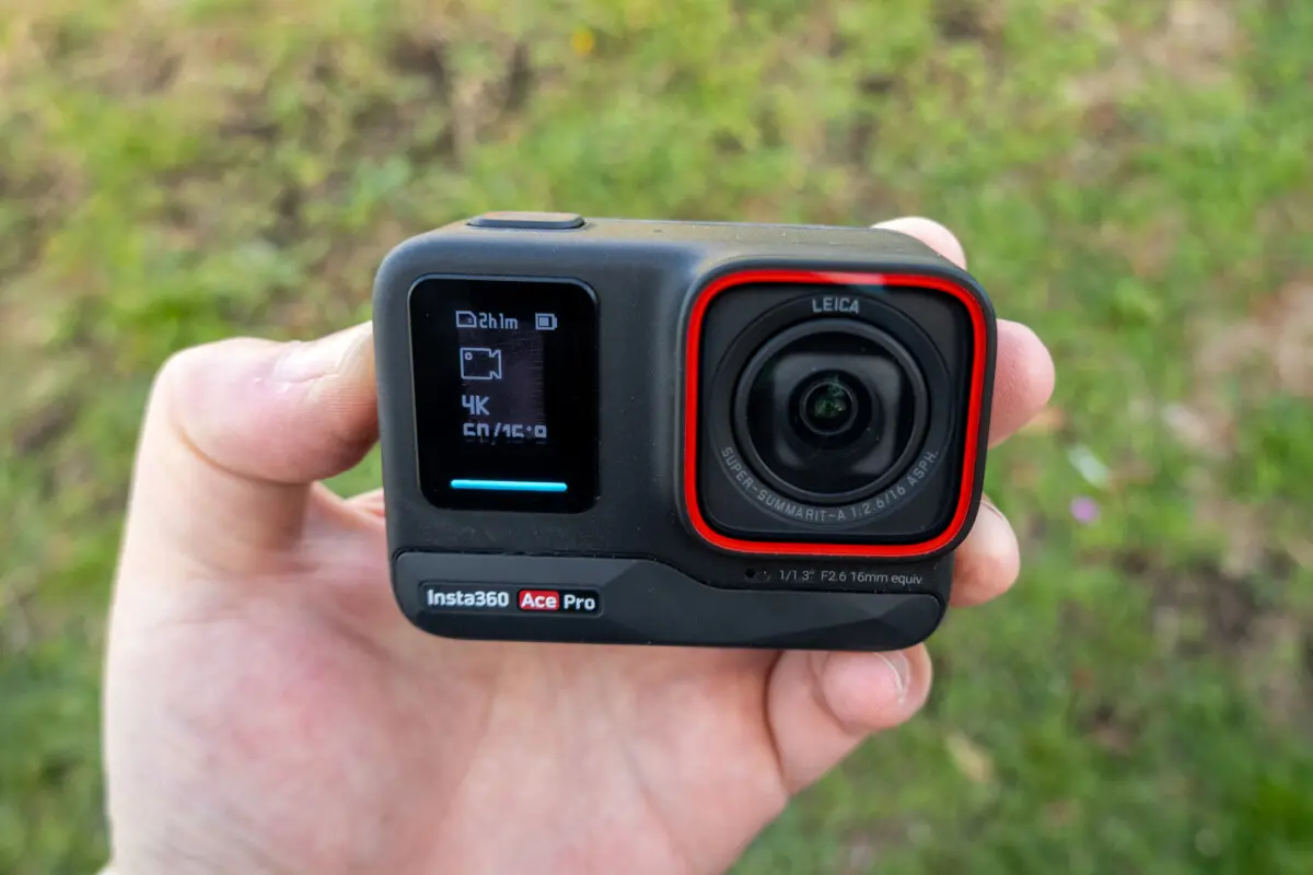 ライカと共同開発したアクションカム「Insta360 Ace Pro」を試す AI