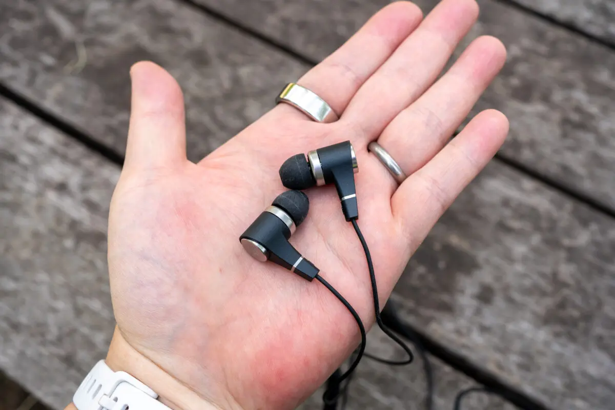 USB接続の「nwm Voice Buds」レビュー。NTT独⾃の「Magic Focus Voice