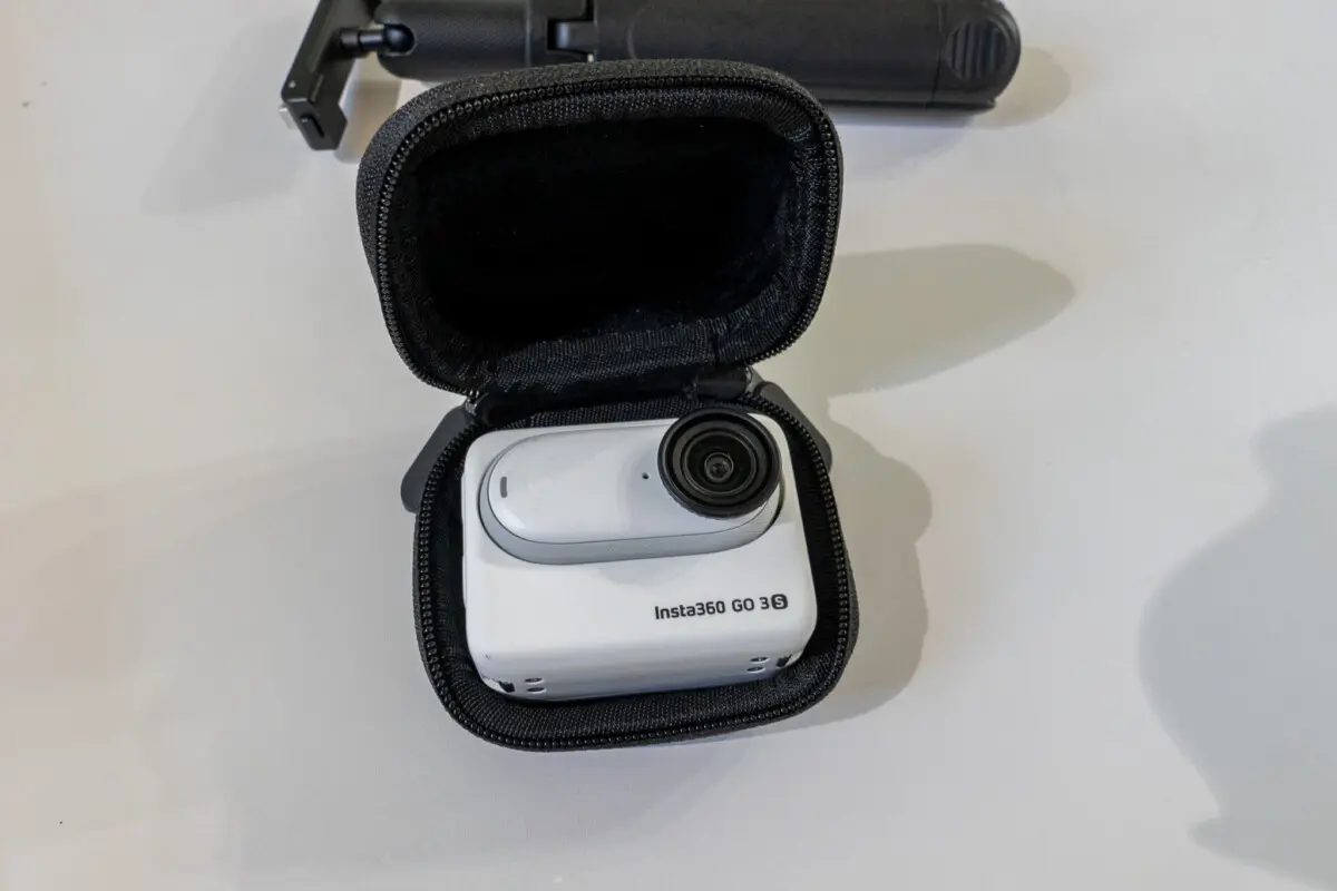 Insta360 GO 収納ケース付（Insta360 GO 3S 専用ケース カバー