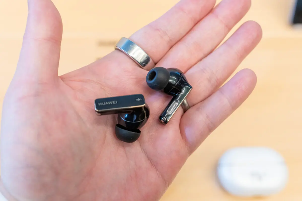 ハイエンドイヤホン「HUAWEI FreeBuds Pro 4」、2万8800円で発売