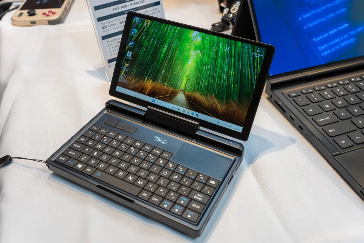 ゲーミングではない7インチUMPC「GPD MicroPC 2 天空オリジナル
