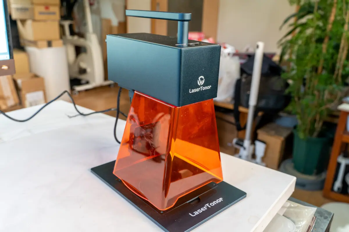 Glowforge レーザー彫刻機 本体 glowforge Plus HD 40W CO2 レーザー彫刻機およびカッター取扱説明書