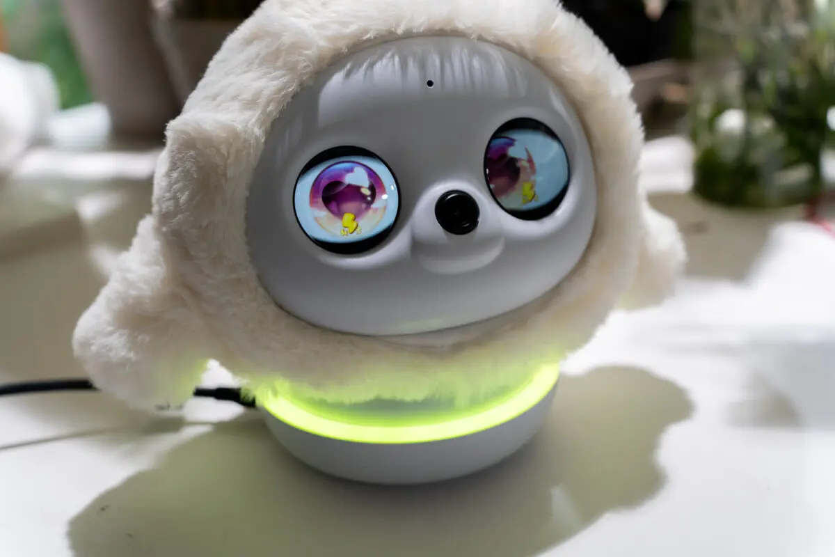 AIペットロボット「lopeto」をレビュー！愛らしい表情と成長要素
