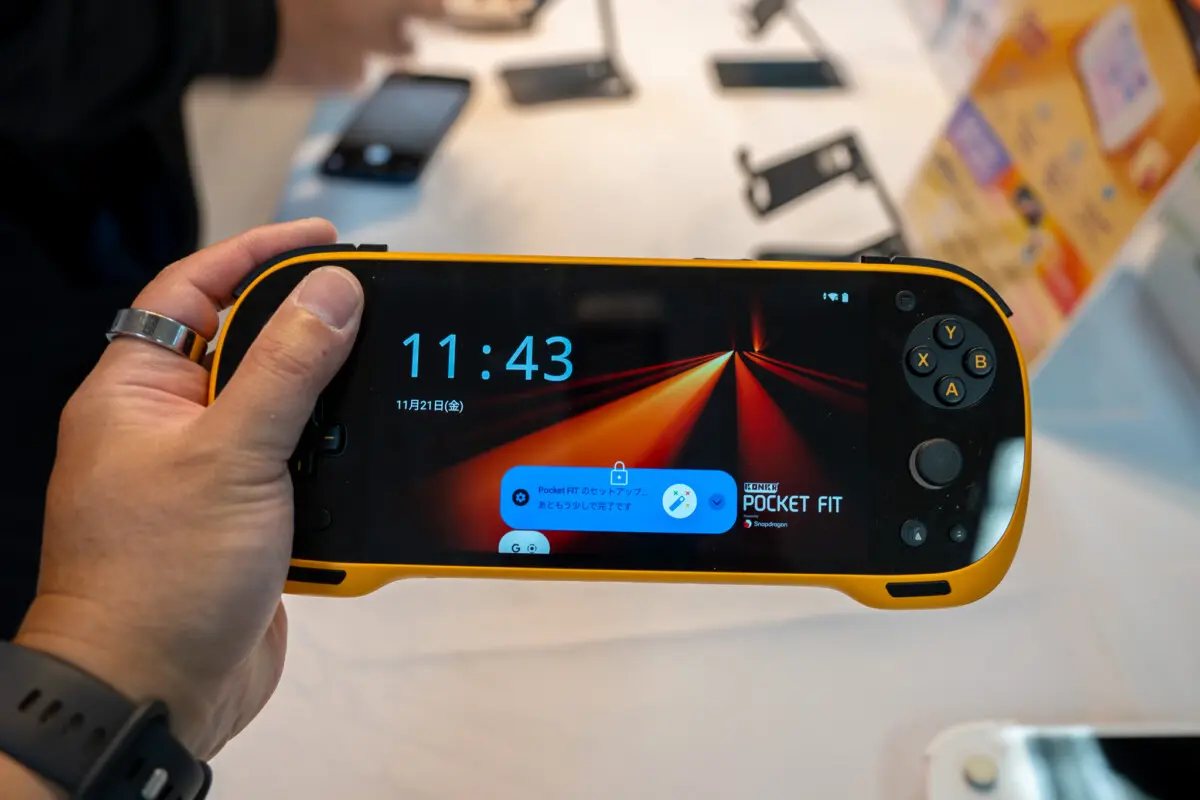 天空、ハイエンドAndroidゲーム機「KONKR POCKET FIT」を12月に発売