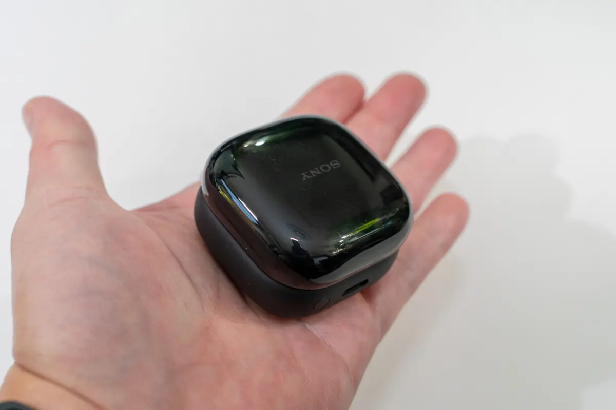 音質は最高峰、しかし携帯性に課題も。Sony LinkBuds Clipを本音で