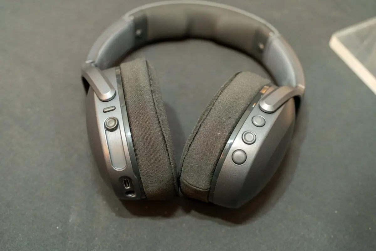Skullcandy、重低音ヘッドホン「Crusher 540 Active」とオープンイヤー