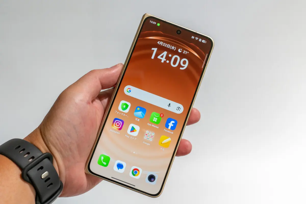 OPPO Find N6レビュー：薄さ・折り目・AIペン、Galaxy Z Fold 7に挑む